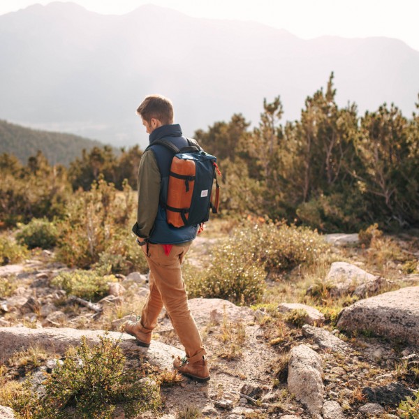 Topo Design Commuter Briefcase | The Coolector