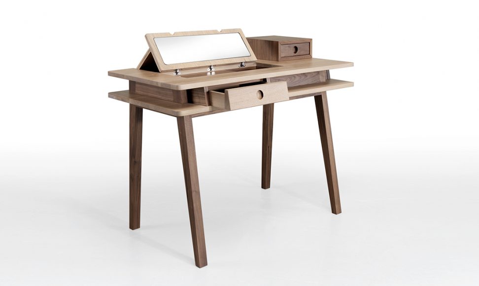 WeWood Lei Desk | The Coolector