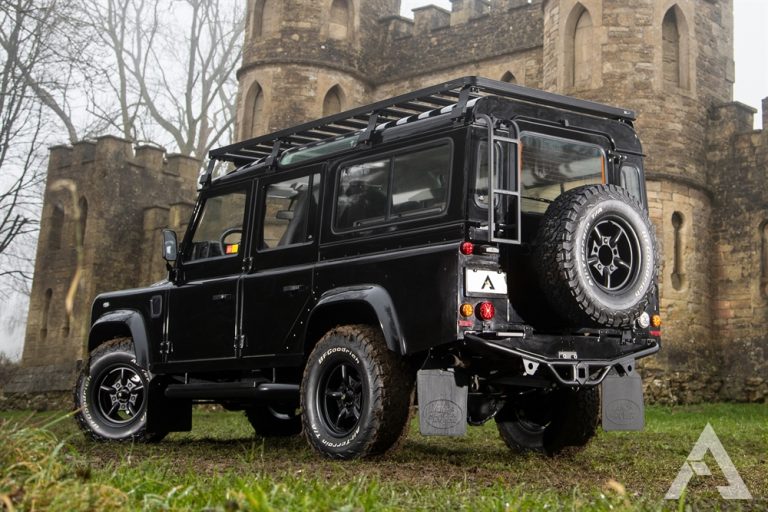 Arkonik Monarch Land Rover Defender 110 The Coolector 0996