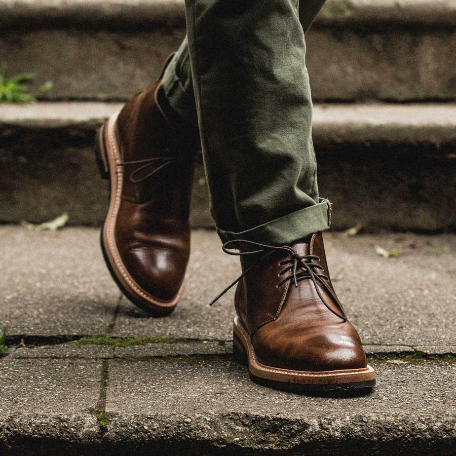 Taylor Stitch Chukka Boots in Whiskey Eagle | The Coolector