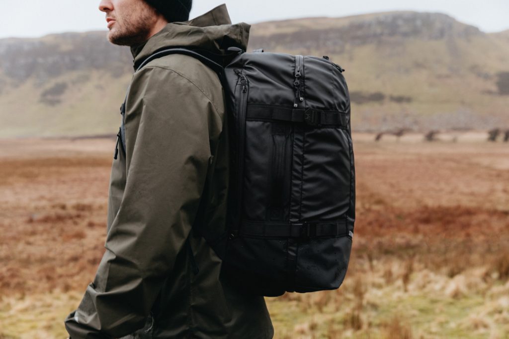 Stubble & Co Adventure Bag | The Coolector