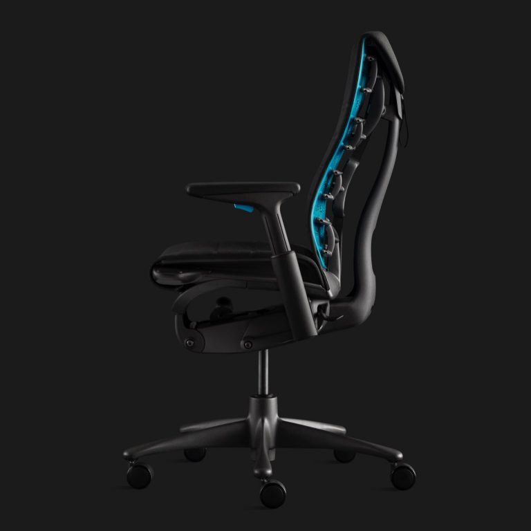 Кресло herman miller x logitech g embody