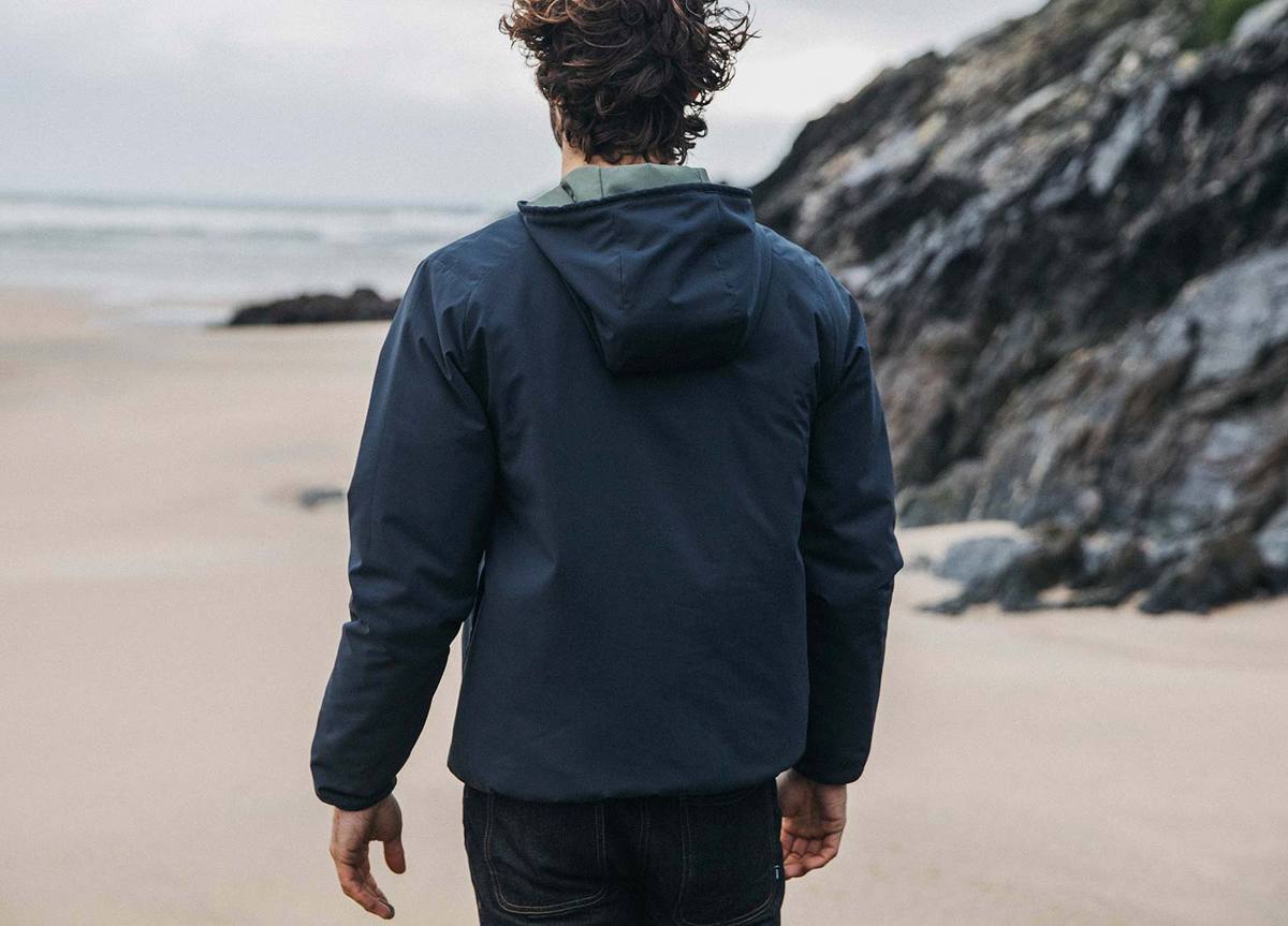 Finisterre Transition Reversible Jacket | The Coolector