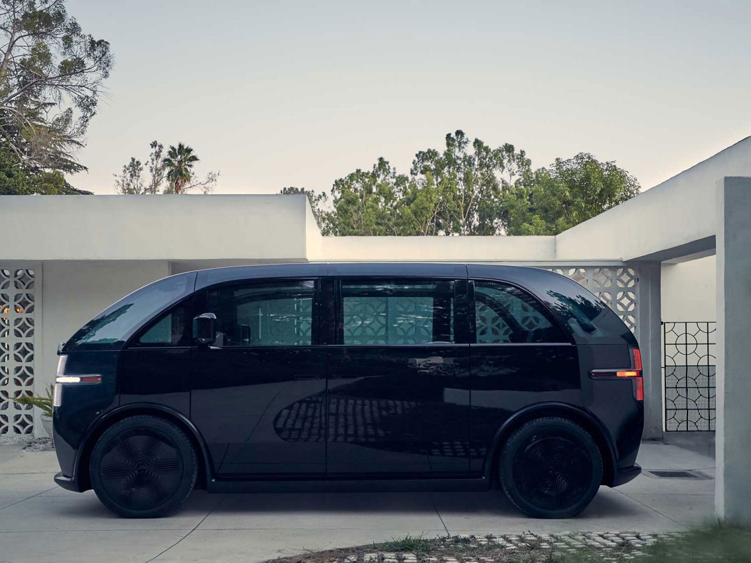 Canoo Lifestyle Vehicle | The Coolector