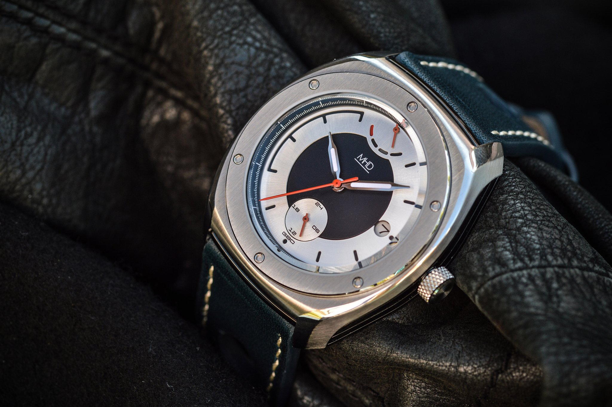 MHD Streamliner Watch | The Coolector