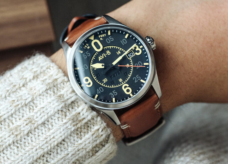 AVI-8 Spitfire Smith Automatic Watch | The Coolector