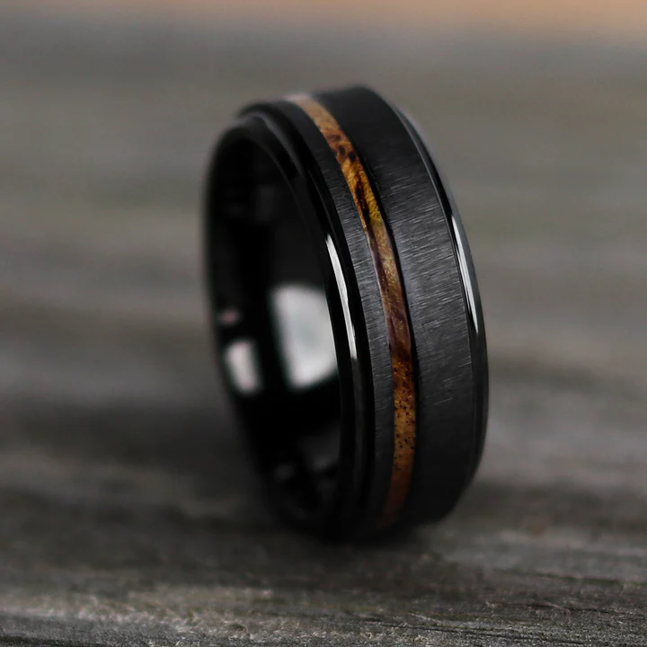 8 of the best men’s wedding rings from Thorum | The Coolector