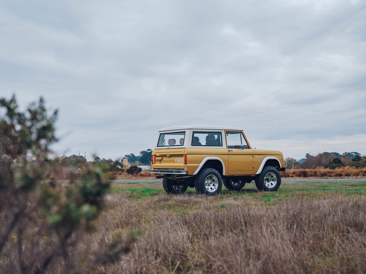 Kindred Motorworks Heritage Edition Bronco | The Coolector